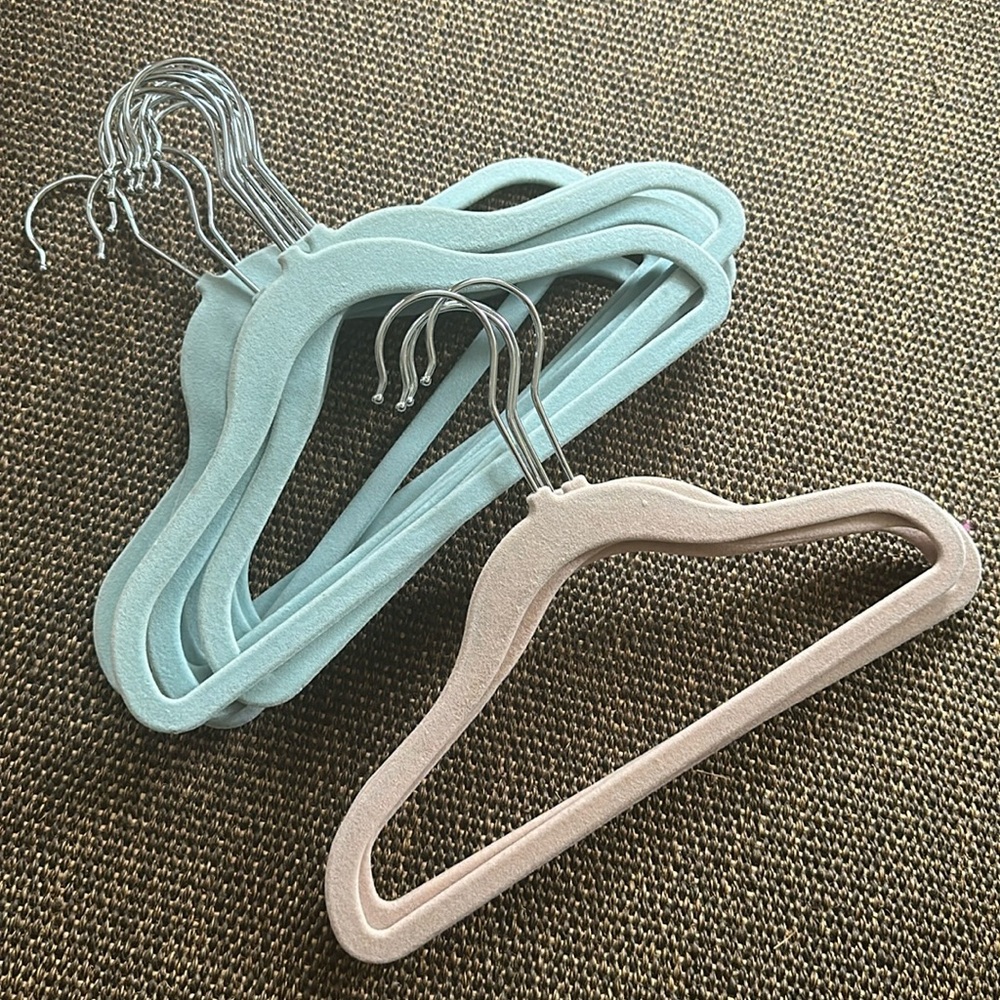 Velvet Clothing Hangers for Kids